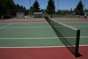 Montclaire Park Tennis Courts 2