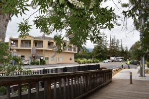 Fremont Avenue Pedestrian Bridge Feasibility Study